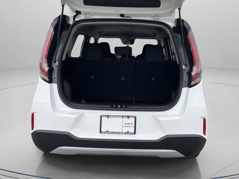 New 2025 Kia Soul LX image 12