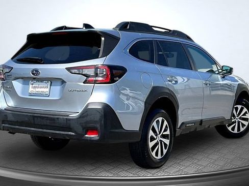Used 2023 Subaru Outback Premium w/ Popular Package #1 AWD/4WD image 6