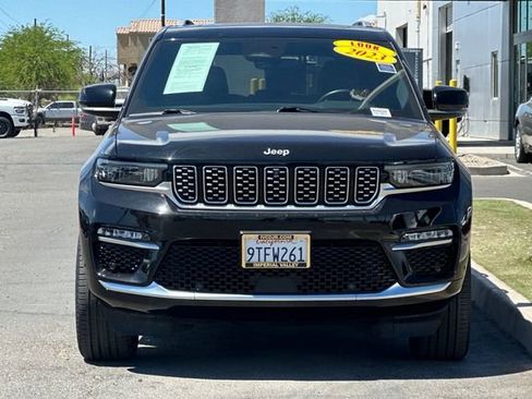 Certified 2023 Jeep Grand Cherokee Summit w/ Luxury Tech Group V AWD/4WD image 9