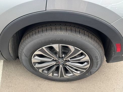 Used 2024 Buick Envision Preferred AWD/4WD image 10