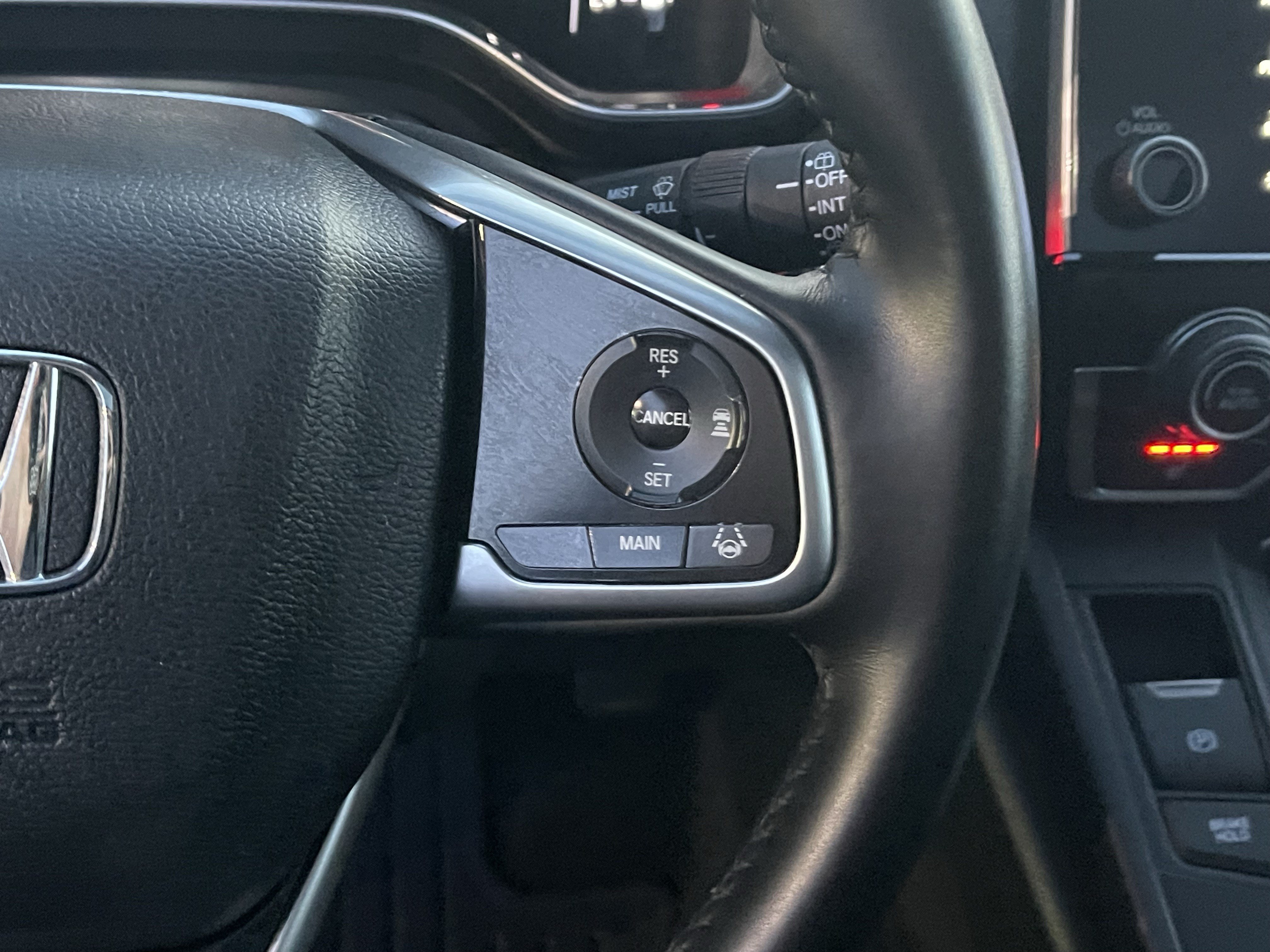 Used 2017 Honda CR-V Touring image 22