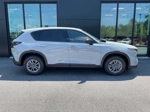 New 2026 MAZDA CX-5 Select AWD/4WD image 5