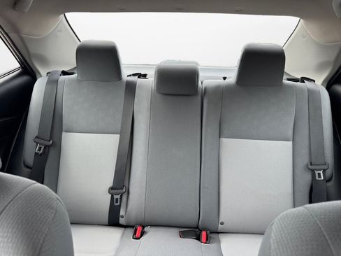 Used 2017 Toyota Corolla L FWD image 12