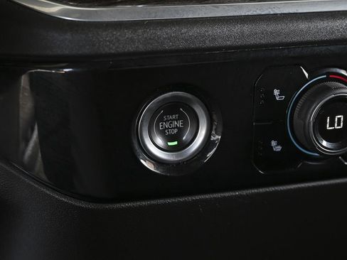 Used 2022 Chevrolet Silverado 1500 RST AWD/4WD image 30