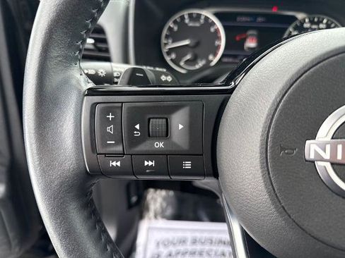Certified 2023 Nissan Rogue SV w/ SV Premium B Package image 28