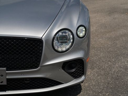 Used 2021 Bentley Continental GT AWD/4WD image 30