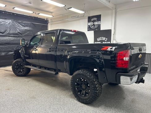 Used 2012 Chevrolet Silverado 2500 LTZ AWD/4WD image 4