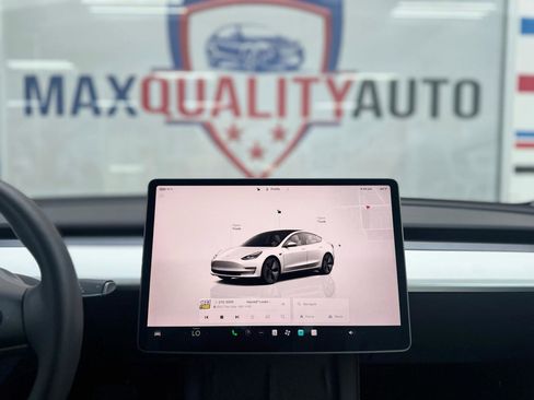 Used 2023 Tesla Model 3 Standard Range image 48