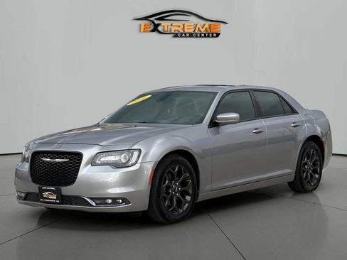 Used 2016 Chrysler 300 S AWD/4WD image 2