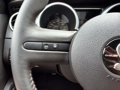 Used 2008 Ford Mustang Shelby GT500 RWD image 38