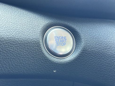 Used 2023 Hyundai Santa Fe Blue image 18