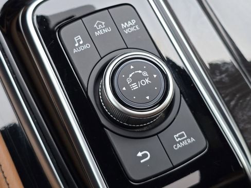 Certified 2024 INFINITI QX80 Sensory image 11