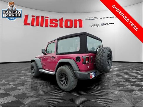 Used 2024 Jeep Wrangler Sport image 4