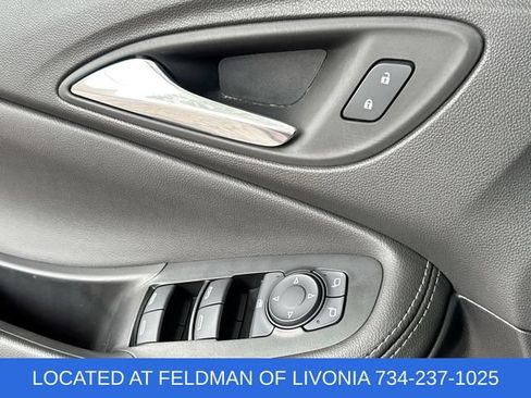 Certified 2023 Buick Encore GX Preferred w/ Cold Weather Comfort Package FWD image 21