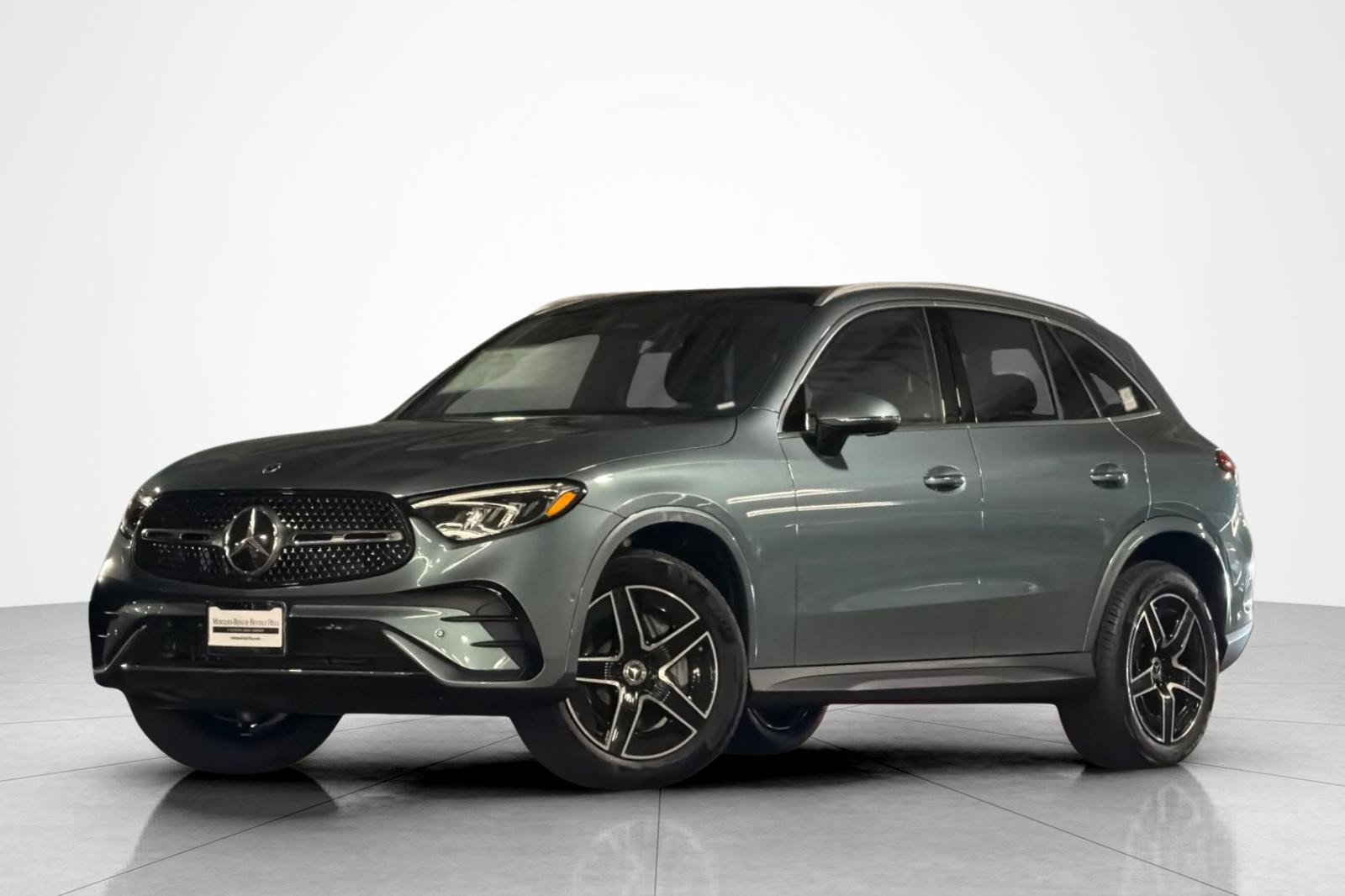 New 2026 Mercedes-Benz GLC 300 image 1