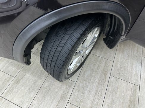 Used 2014 Nissan Juke S image 41