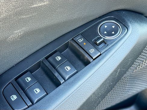 Used 2026 Kia Seltos S AWD/4WD image 8