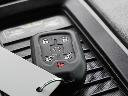 Used 2016 Chevrolet Suburban LTZ image 29