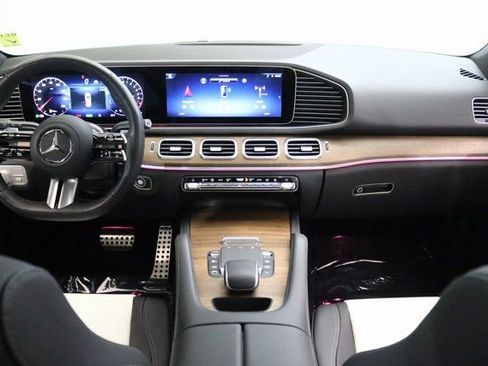 Certified 2025 Mercedes-Benz GLE 450e 4MATIC image 22