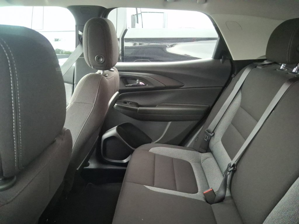 Certified 2025 Chevrolet TrailBlazer LT AWD/4WD image 11