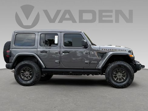 Used 2025 Jeep Wrangler Unlimited Rubicon 392 image 6
