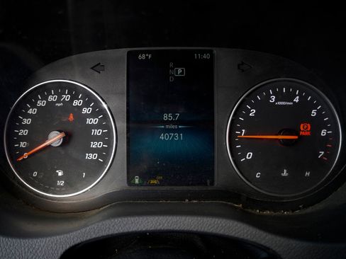 Used 2021 Mercedes-Benz Sprinter 2500 image 16