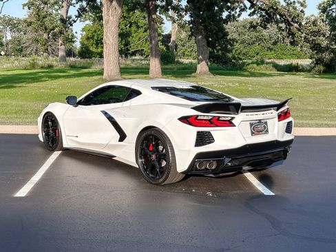 Used 2023 Chevrolet Corvette Stingray Premium Cpe w/ Z51 Performance Package RWD image 24