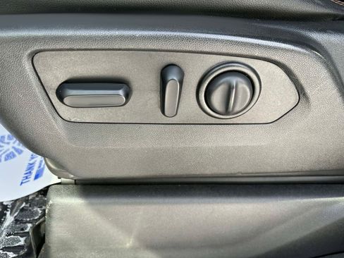 Used 2021 GMC Sierra 1500 AT4 w/ AT4 Premium Package image 13