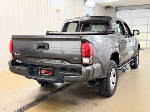 Used 2020 Toyota Tacoma SR AWD/4WD image 6