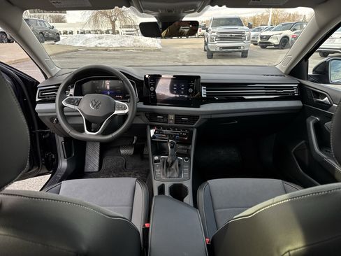 New 2026 Volkswagen Jetta SE image 21