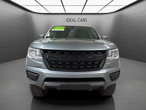 Used 2020 Chevrolet Colorado LT RWD image 2