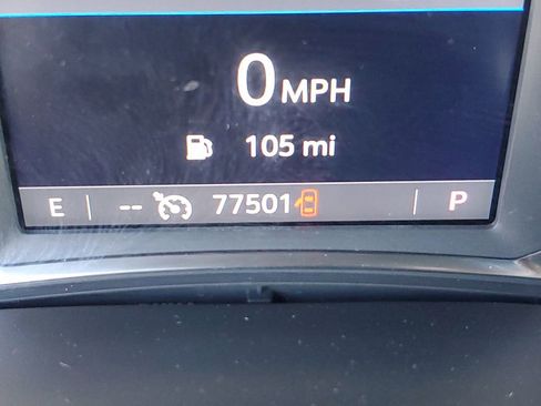 Used 2023 Chevrolet Traverse LT image 28