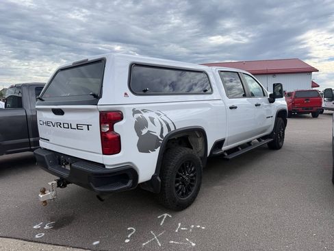 Used 2022 Chevrolet Silverado 2500 W/T AWD/4WD image 10