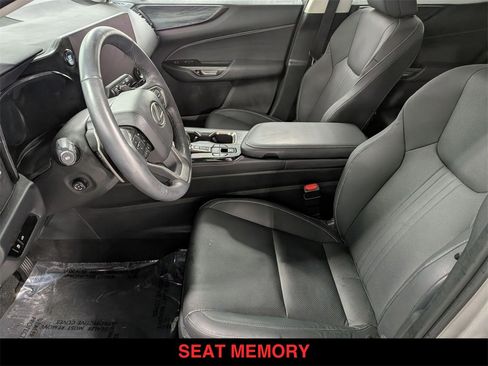 Used 2023 Lexus NX 350 AWD image 3
