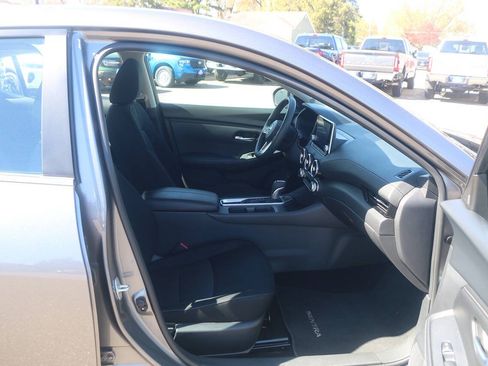 Used 2024 Nissan Sentra SV FWD image 22