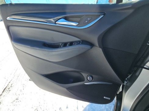 Used 2021 Buick Enclave Essence w/ Sport Touring Edition image 29