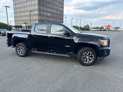 Used 2016 GMC Canyon SLE w/ All Terrain Package AWD/4WD image 3