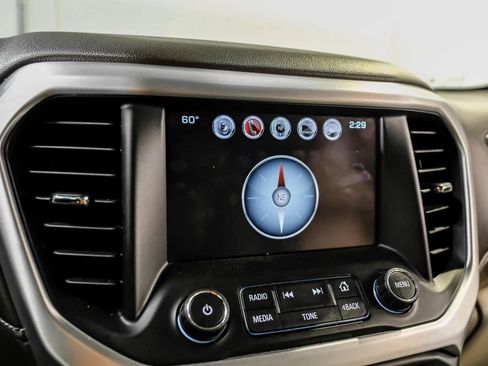 Used 2019 GMC Acadia SLT image 31