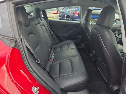 Used 2018 Tesla Model 3 Long Range image 12