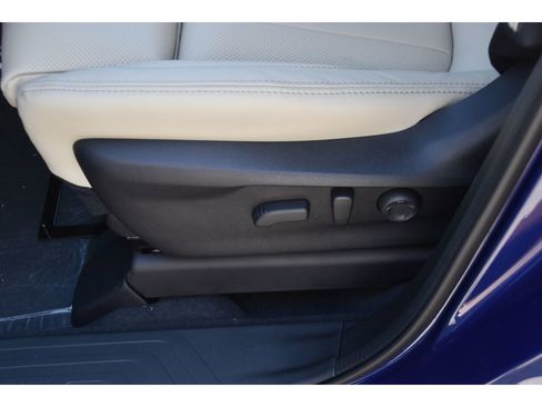 New 2026 Subaru Ascent Limited AWD/4WD image 35