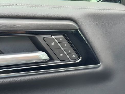 New 2026 GMC Yukon XL Denali AWD/4WD image 13