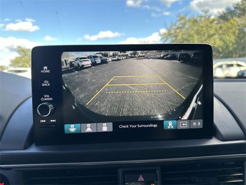 New 2025 Honda Pilot Touring image 26