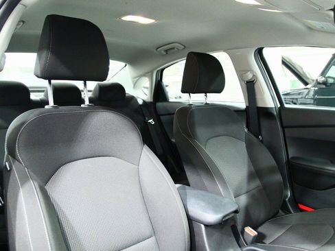 Used 2020 Kia Forte LXS image 24