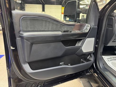 Used 2026 Ford F250 Platinum AWD/4WD image 12