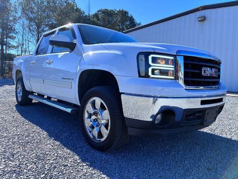 Used 2009 GMC Sierra 1500 SLT image 3