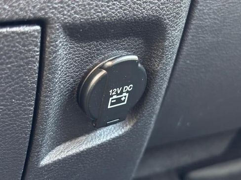 Used 2014 RAM 1500 Express image 16