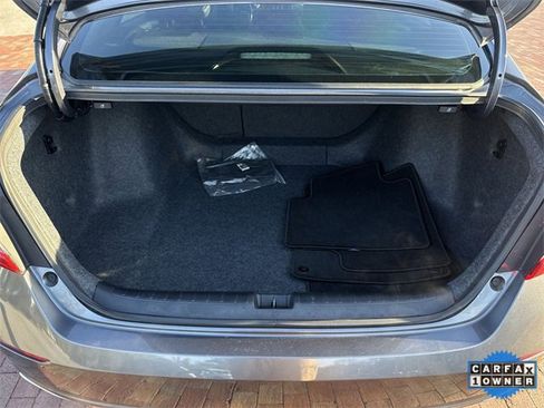 Used 2018 Honda Accord Sport image 28