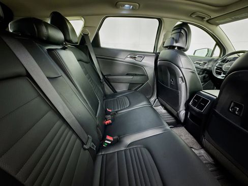 Used 2024 Kia Sportage SX image 26