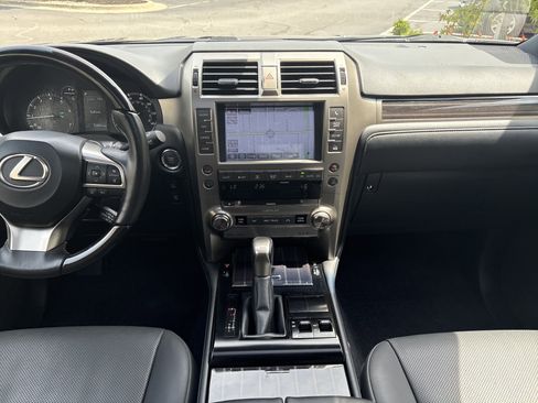 Used 2021 Lexus GX 460 Premium w/ Premium Package AWD/4WD image 30
