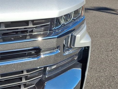 Used 2020 Chevrolet Silverado 1500 LT w/ All-Star Edition image 9